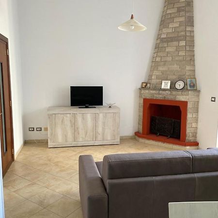 Casa Vacanza “Lillo 16” กาวัลลีโน ดิ เลชเช ภายนอก รูปภาพ